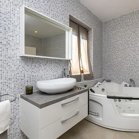 Апартаменты Narcisa *